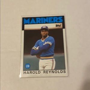 Lot of 5 Baseball Rookie Cards